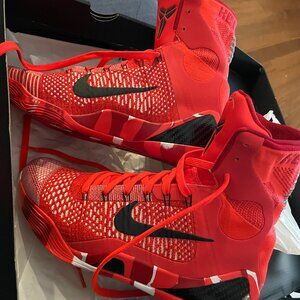 Nike Kobe IX Elite Protro High in Bright Crimson Basketball Shoes - NWT